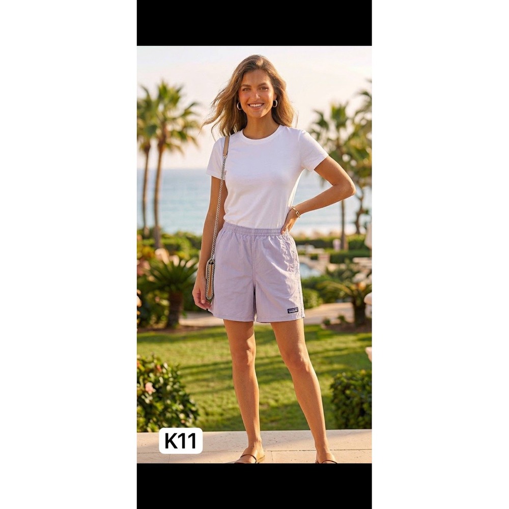Patagonia Women's Light Purple Lavender Baggies Shorts Size Medium 5 Inseam